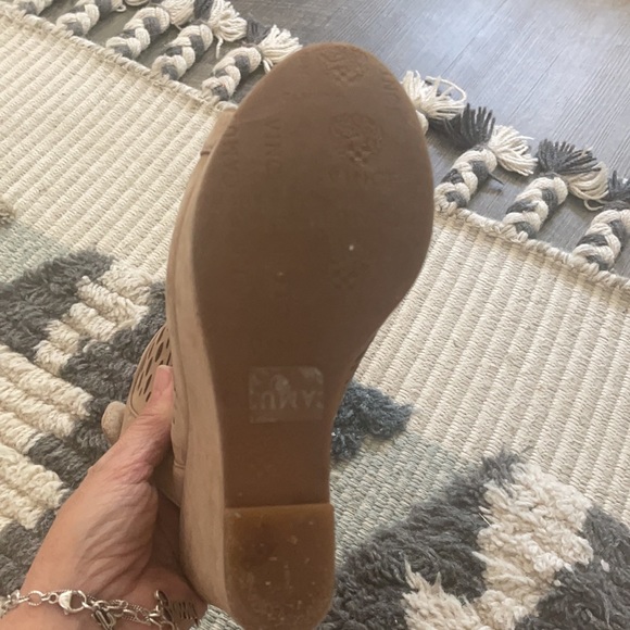 Vince Camuto Wedges - Picture 4 of 4